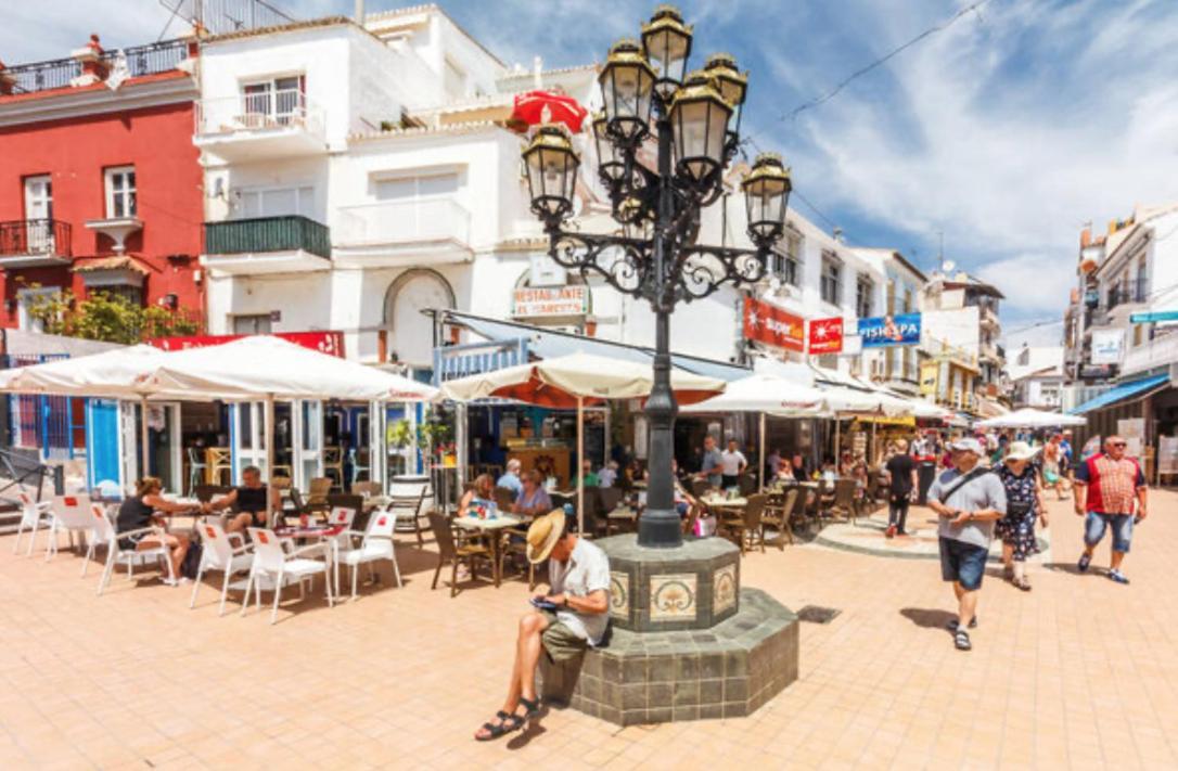 Apartamento Sol Y Mar Torremolinos Eksteriør billede