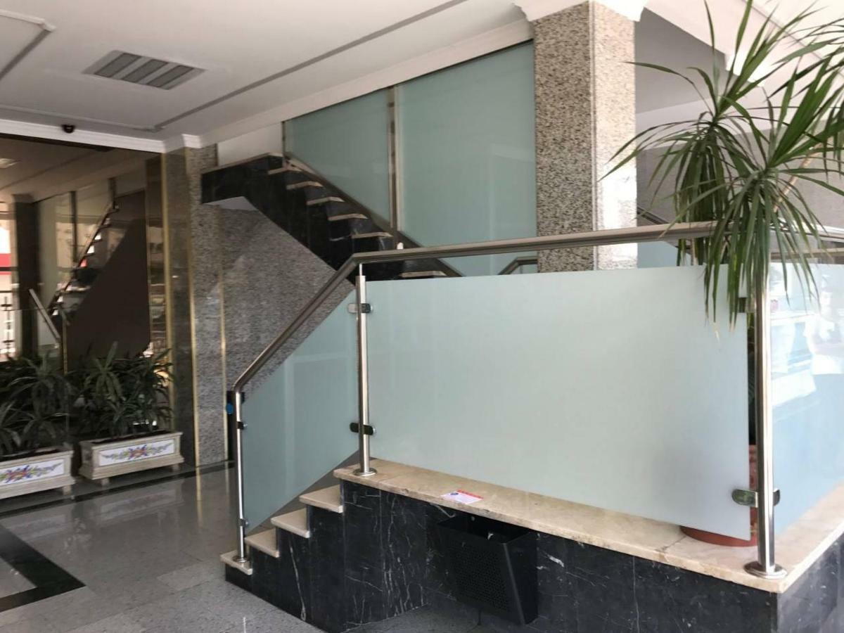 Apartamento Sol Y Mar Torremolinos Eksteriør billede